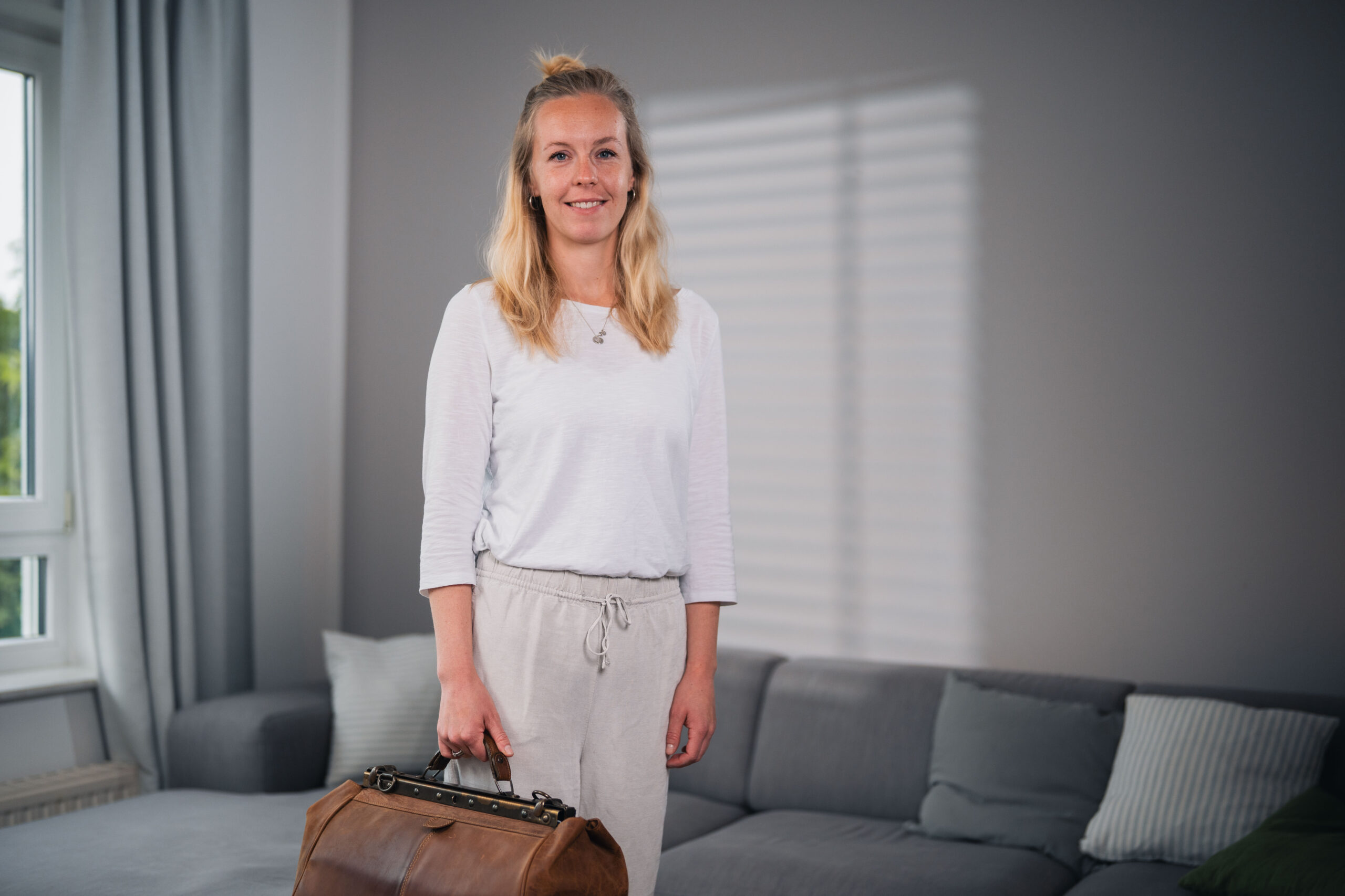 Helen Glos / Hebamme & Frauengesundheits Expertin